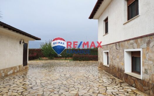 Μονοκατοικία 330 τ.μ.