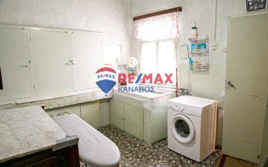 Μονοκατοικία 327 τ.μ.