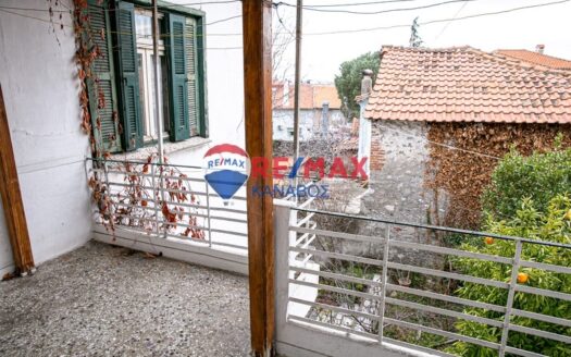 Μονοκατοικία 327 τ.μ.